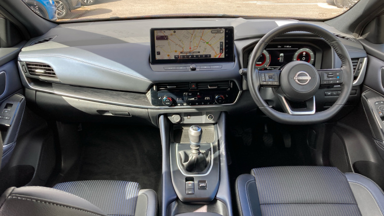 Nissan Qashqai 1.3 DiG-T MH Tekna 5dr Petrol Hatchback